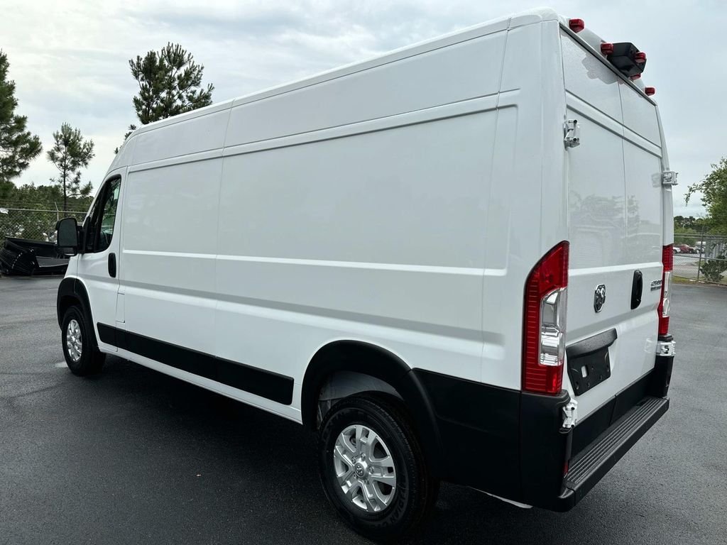 New 2024 Bright White Clear-Coat Exterior Paint RAM High Roof image 6