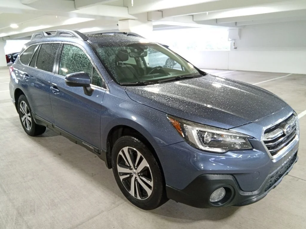 Used 2018 Twilight Blue Metallic Subaru 3.6R image 3