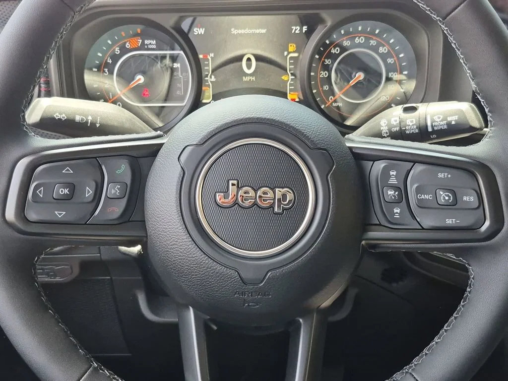 New 2026 Black Clear-Coat Exterior Paint Jeep Rubicon X image 15
