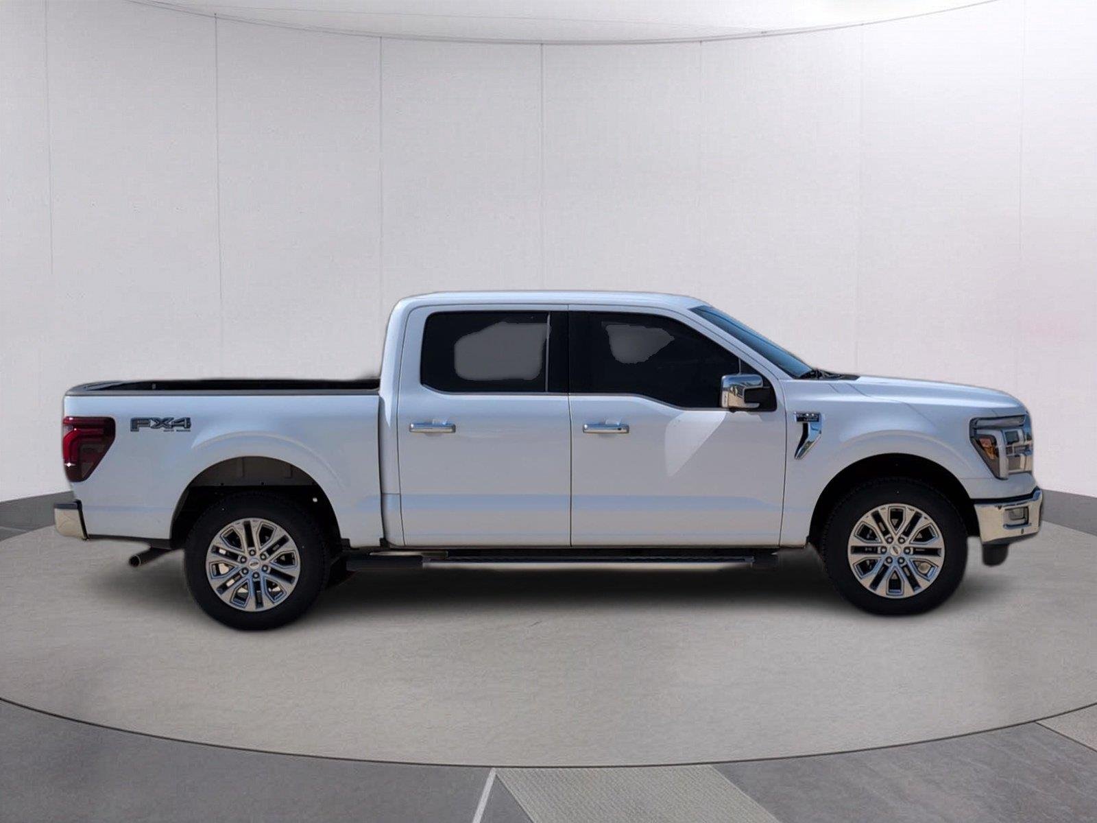 Used 2024 Oxford White Ford LARIAT image 8