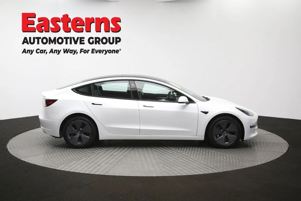 Used 2023 White Tesla Base image 41