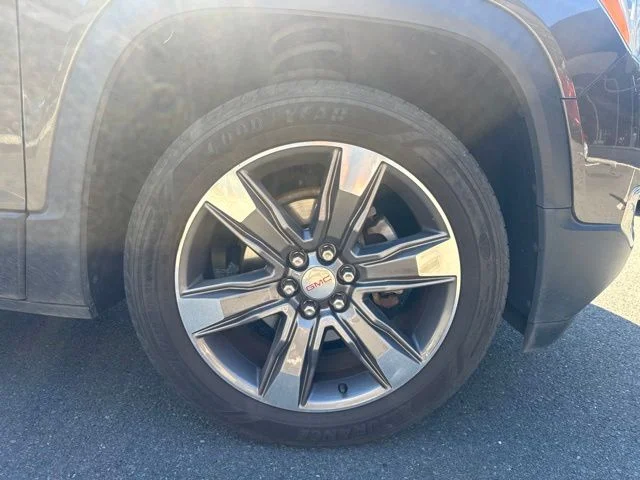 Used 2019 Gray GMC SLT-2 image 8