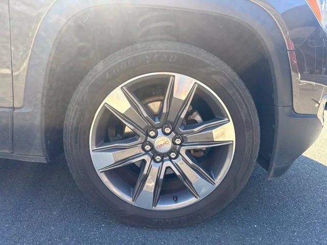 Used 2019 Gray GMC SLT-2 image 8