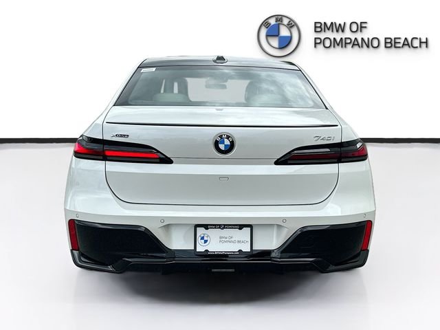 New 2026 White BMW 740i xDrive image 5