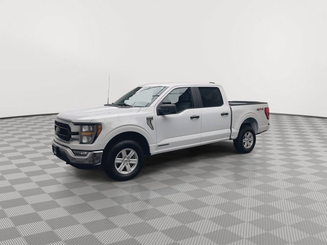 Used 2023 Oxford White Ford XLT image 37