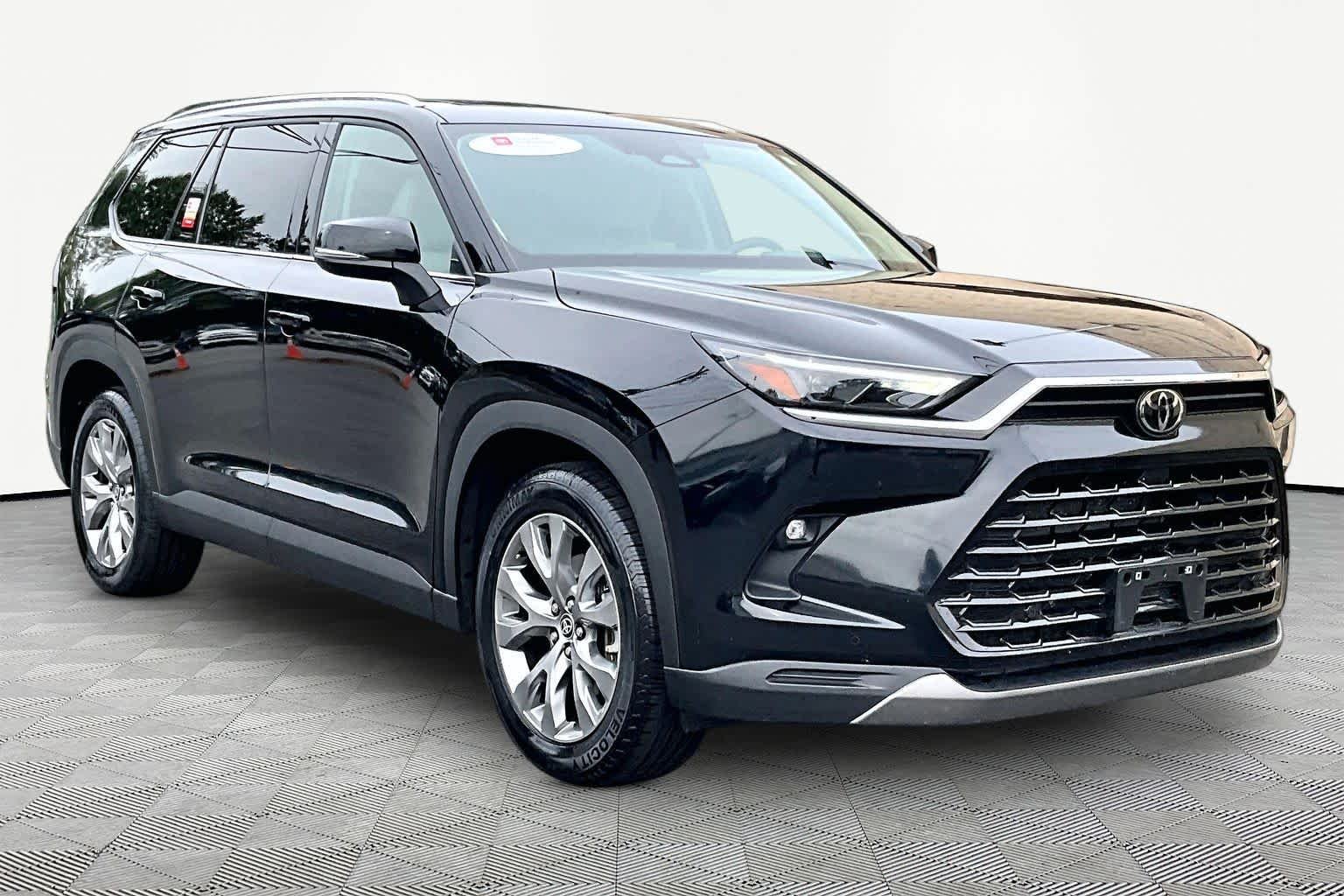 Used 2025 Midnight Black Metallic Toyota Limited image 3