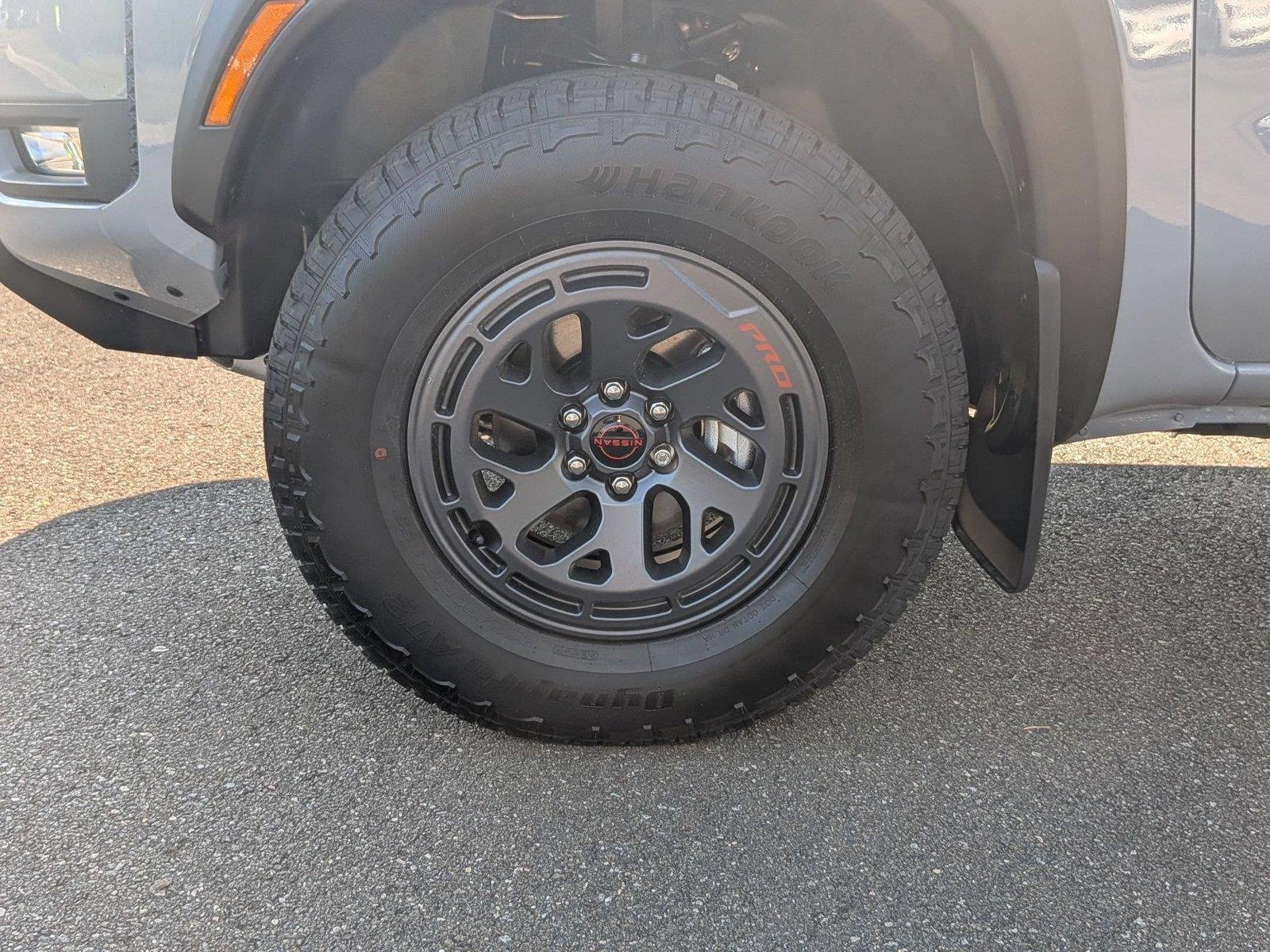 New 2027 Boulder Gray Pearl Nissan Crew Cab PRO-4X® image 10