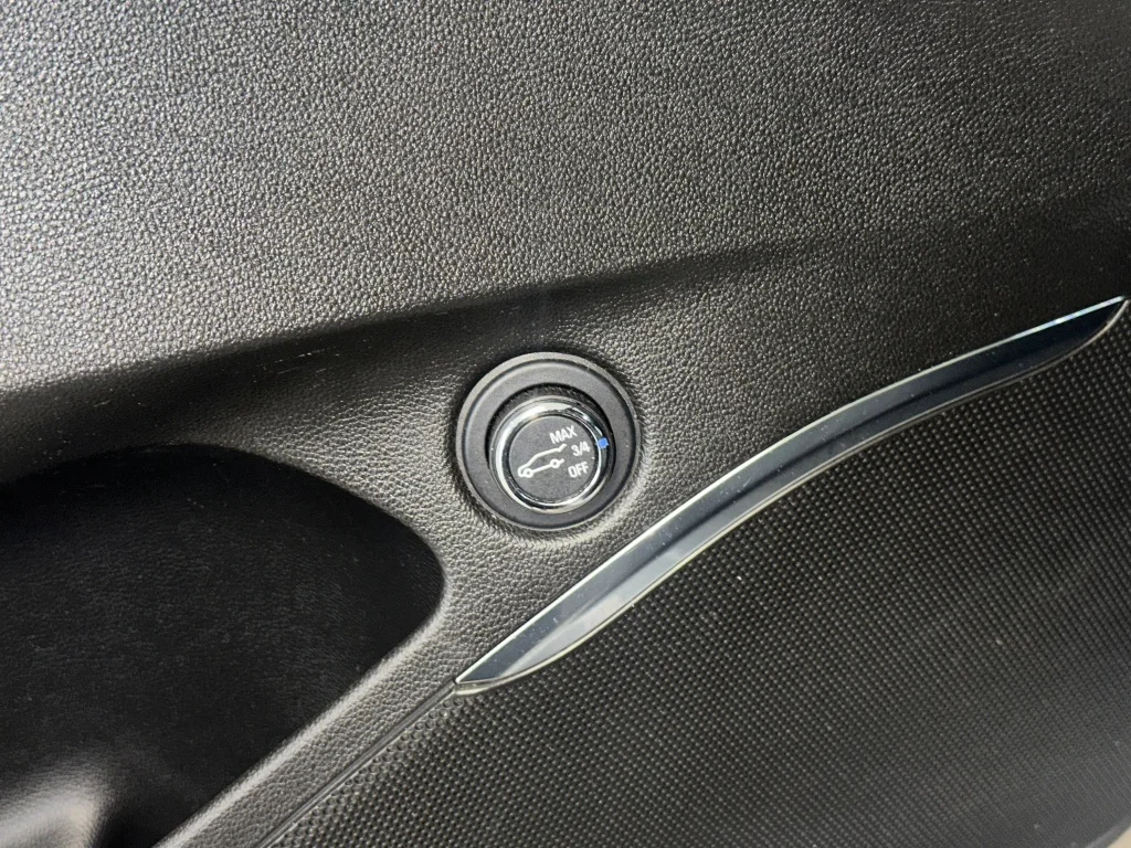 2024 Buick Enclave Essence - Photo 10