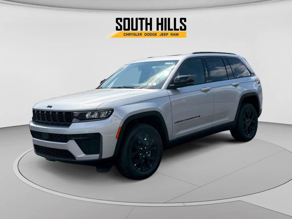 New 2026 Silver Zynith Jeep Altitude image 1