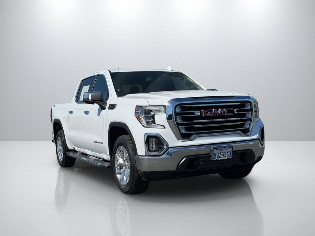 2020 GMC Sierra 4WD Crew Cab Short Box SLT's photo