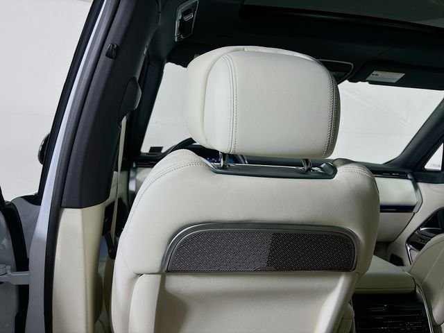 Certified Used 2025 Fuji White Land Rover Autobiography image 27