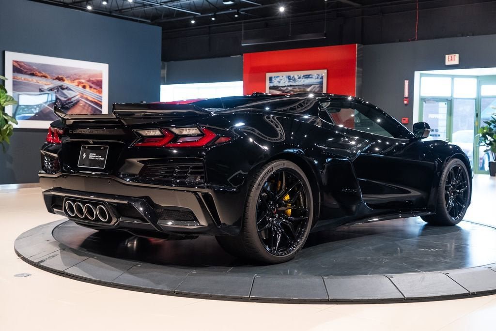 Used 2025 Black Chevrolet Z06 image 45