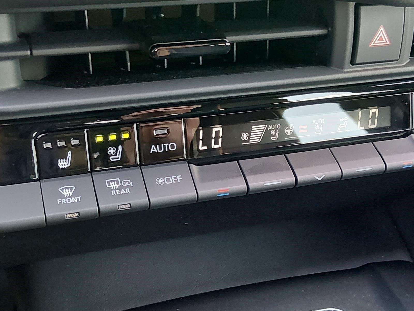 Used 2026 Oxygen White Toyota XLE image 26