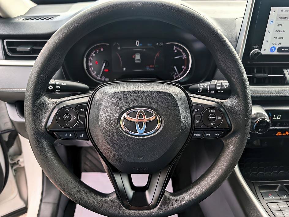 Used 2024 Ice Toyota XLE image 14