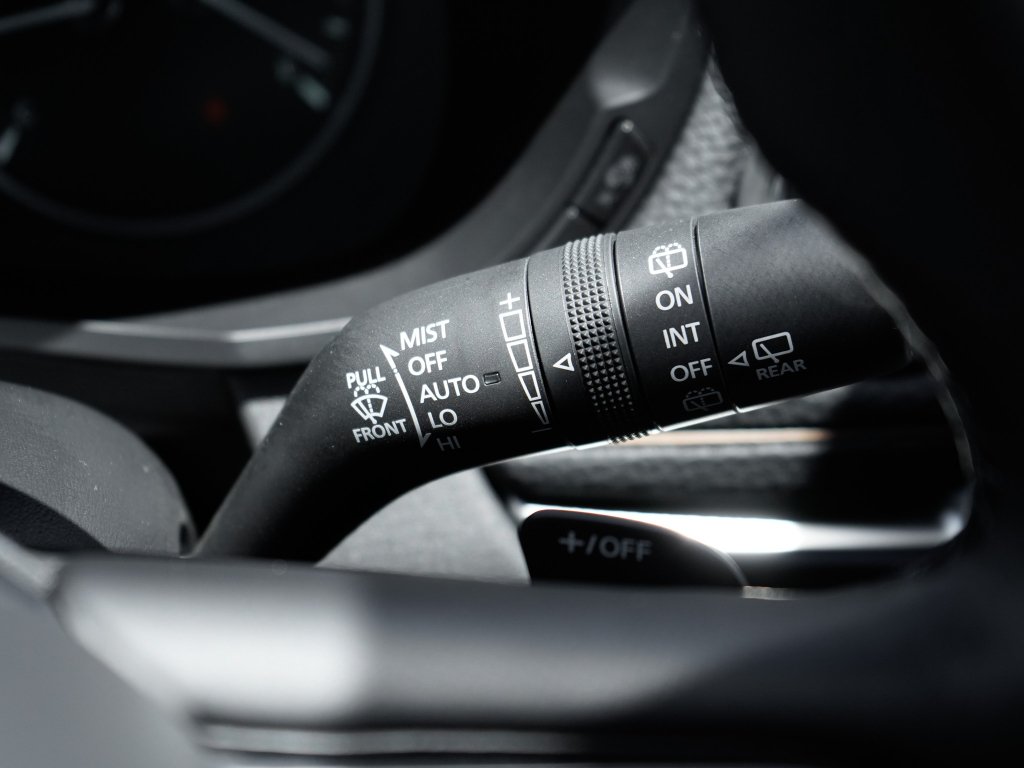 New 2026 Platinum Quartz Mazda Preferred image 20