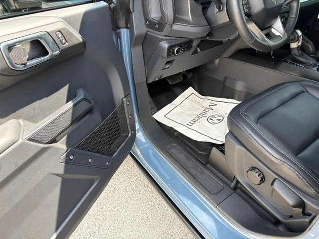 Used 2025 Azure Gray Metallic Ford Badlands image 10