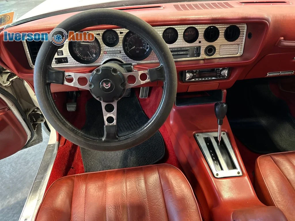 Used 1977 White Pontiac Trans Am image 13