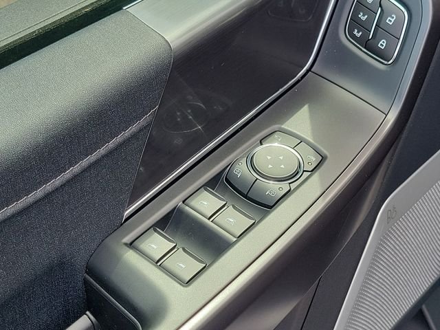New 2026 Star White Metallic Tri-Coat Ford Lariat® image 41