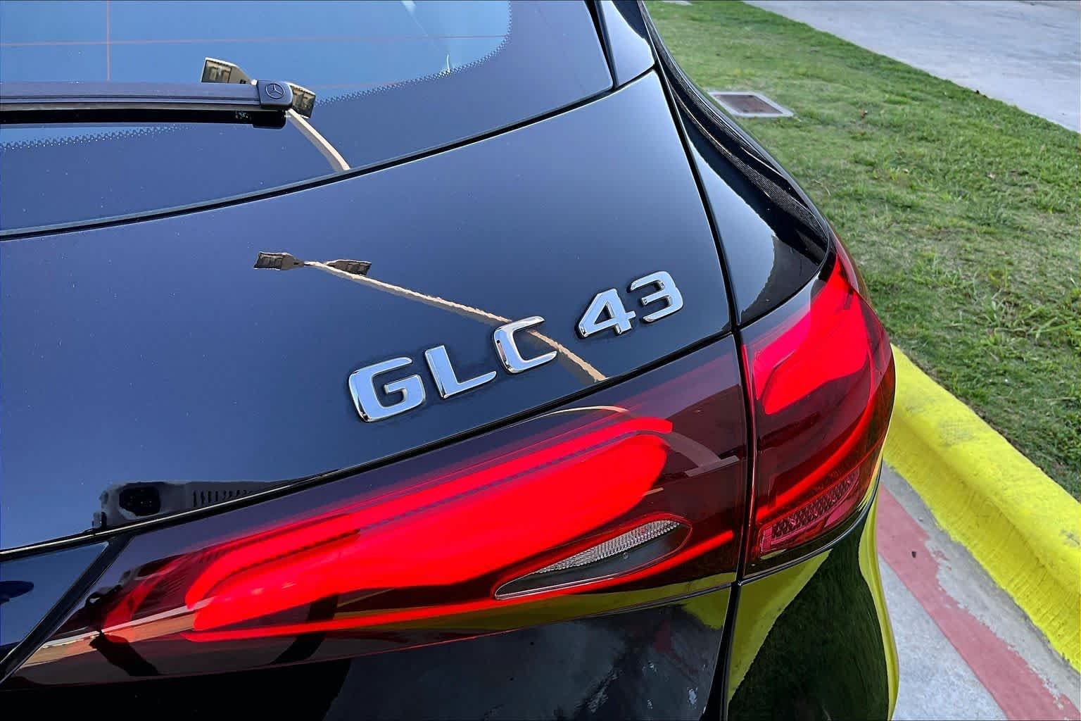 Used 2024 Obsidian Black Metallic Mercedes-Benz AMG® GLC 43 image 28