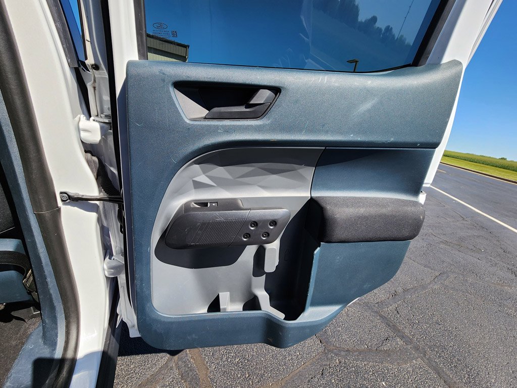 Used 2022 Oxford White Ford XL image 20