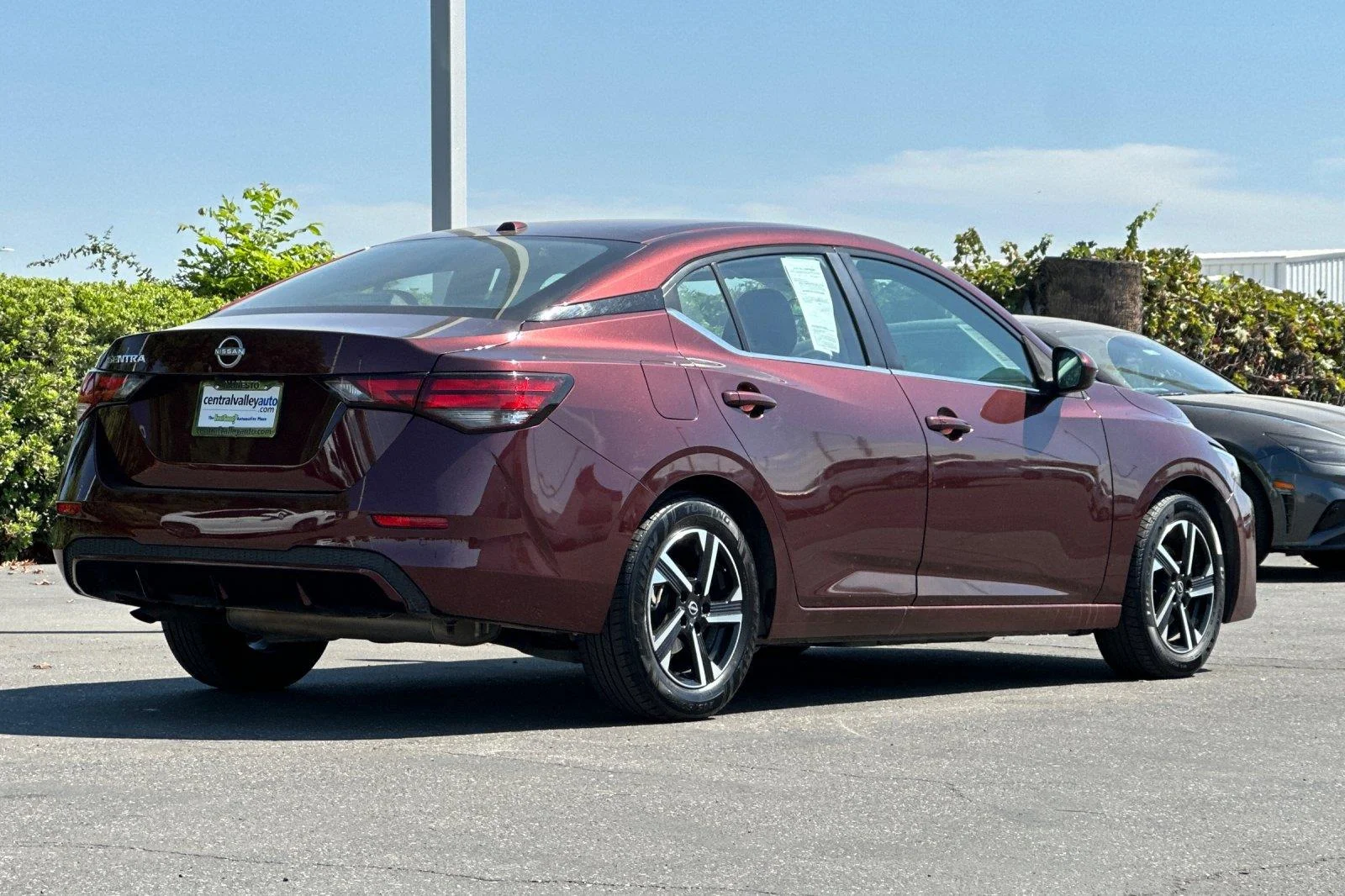 Certified Used 2025 Rosewood Metallic Nissan SV image 3