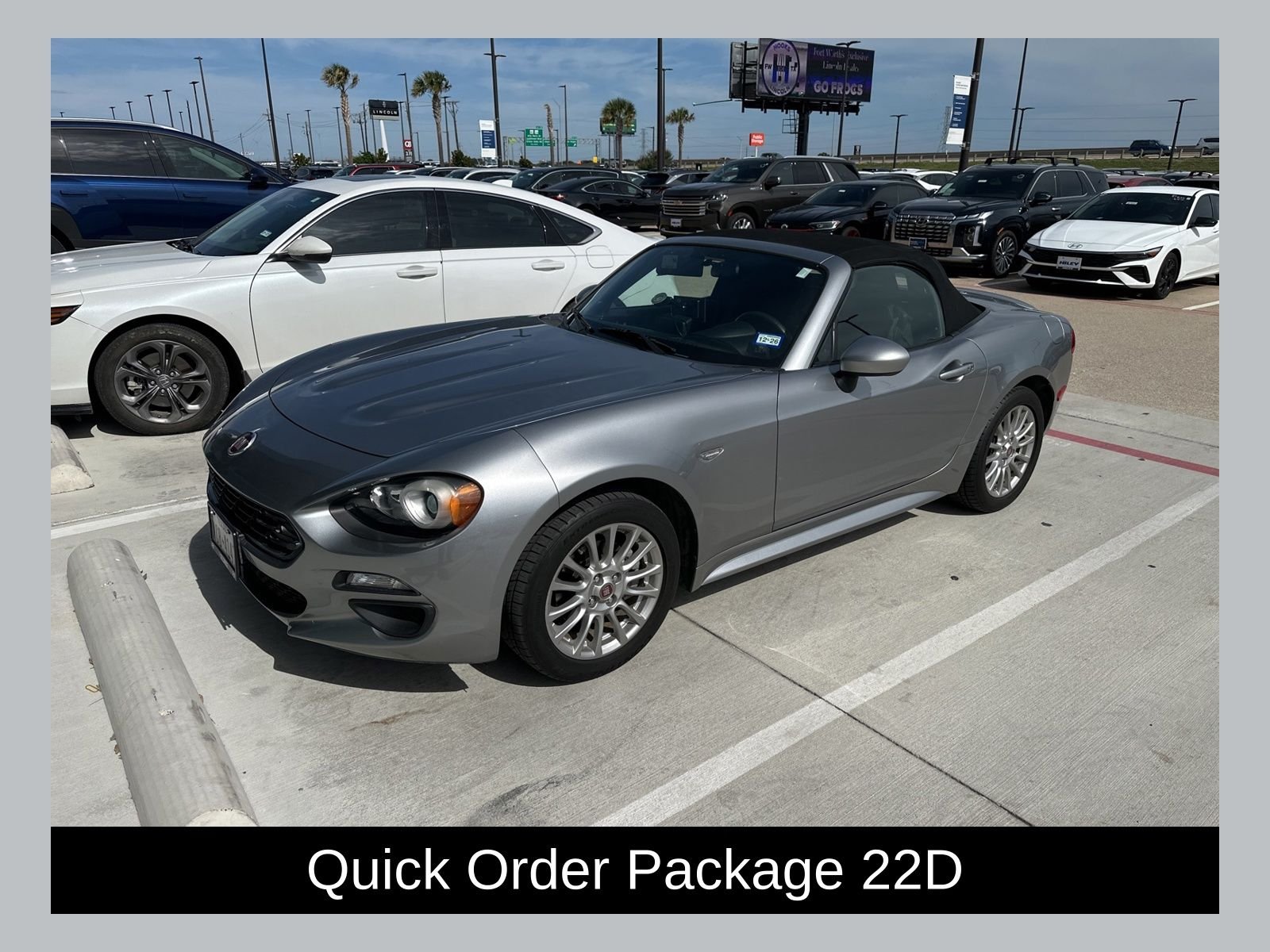 2017 FIAT 124 Spider 1.4 Classica's photo