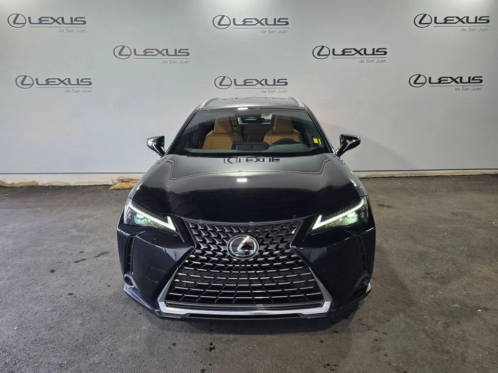 New 2026 Black Lexus 300h Premium image 2