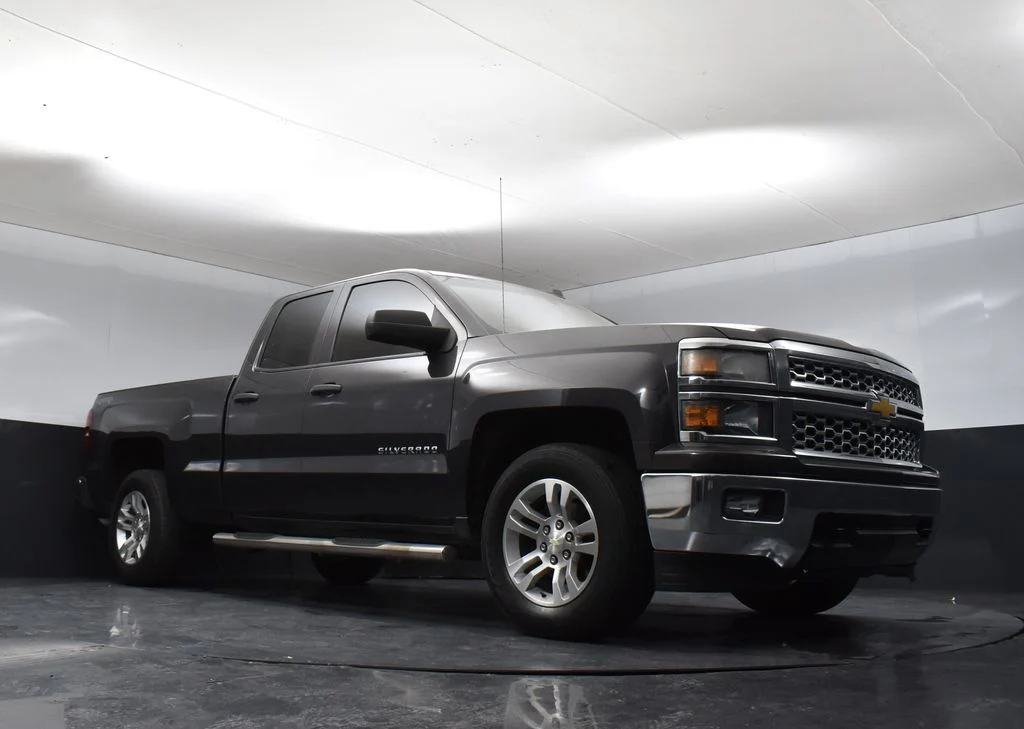 Used 2014 Gray Chevrolet LT image 7
