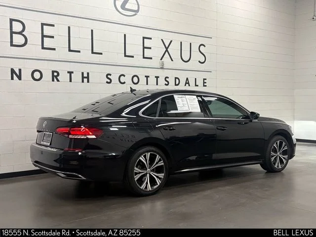 Used 2022 Black Volkswagen 2.0T SE image 4