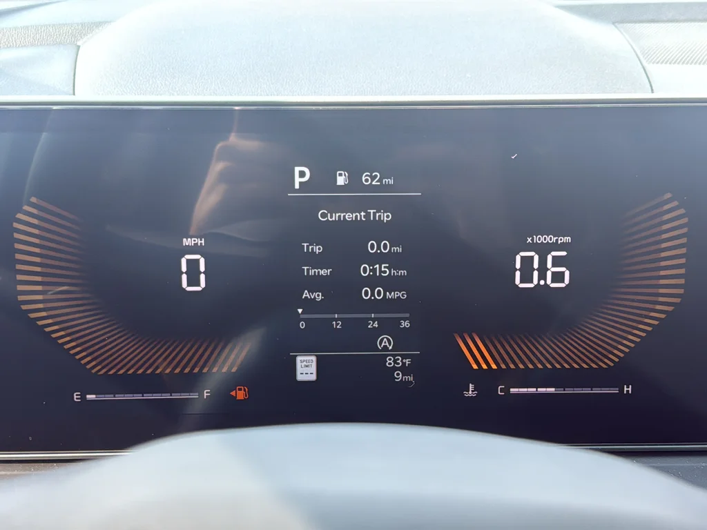 New 2026 Glacial White Pearl Kia LX image 37
