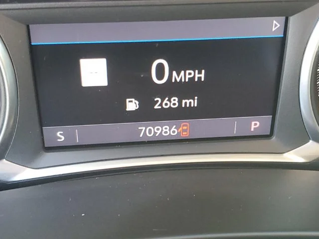 Used 2022 DESERT SAND METALLIC GMC AT4 image 23