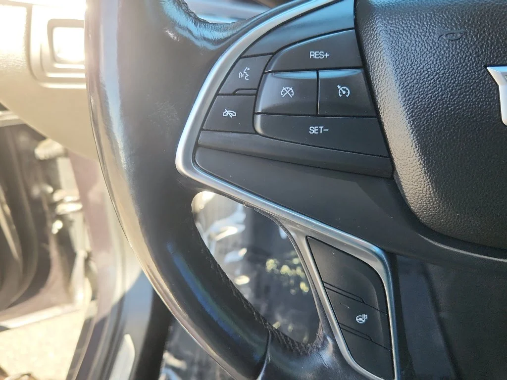 Used 2018 Gray Cadillac Luxury image 21