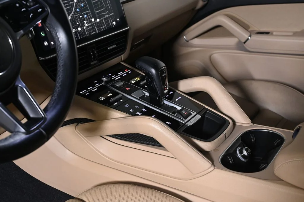 Used 2023 Carrara White Metallic Porsche Platinum Edition image 21