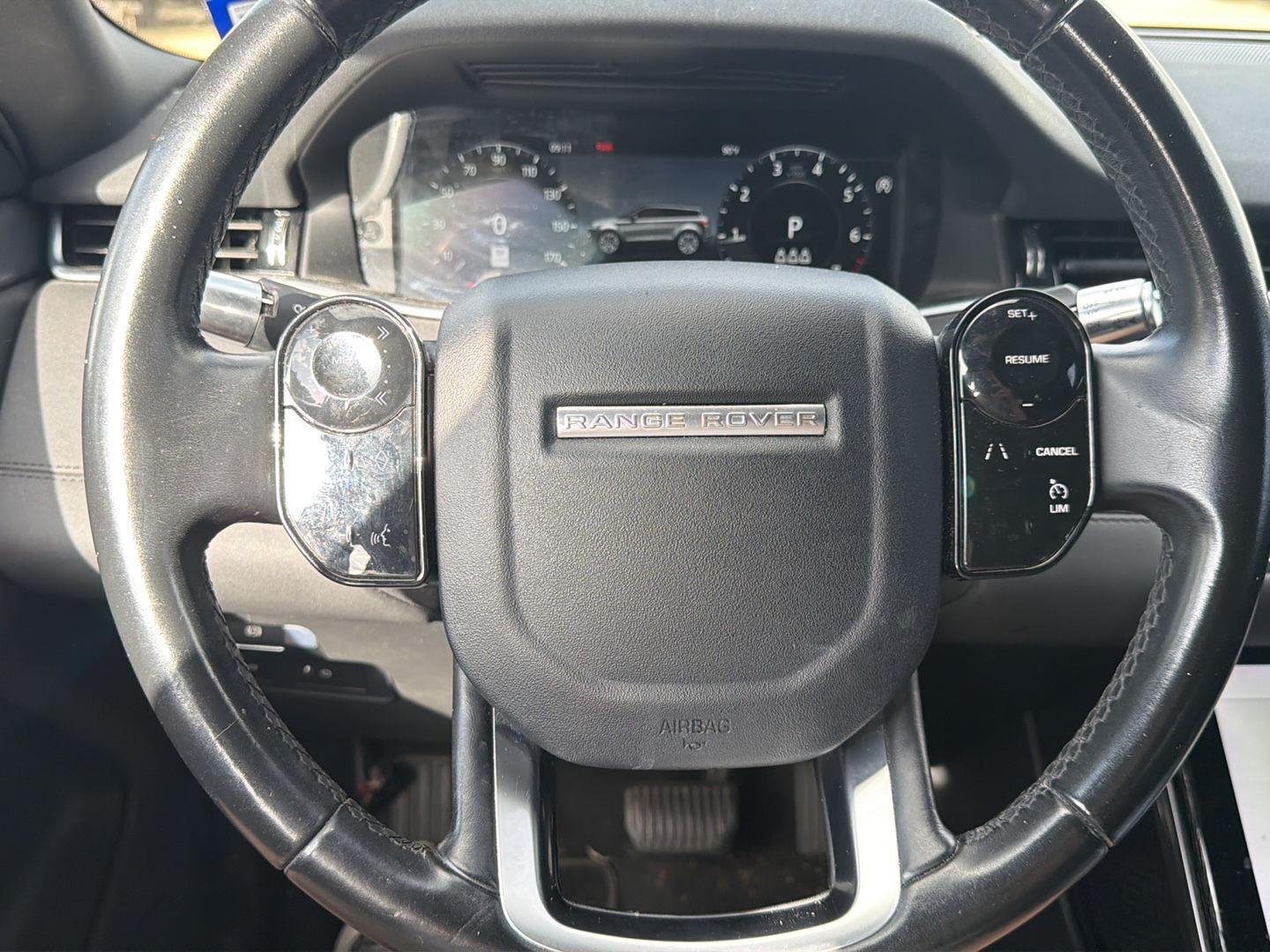 Used 2020 Fuji White Land Rover SE image 12