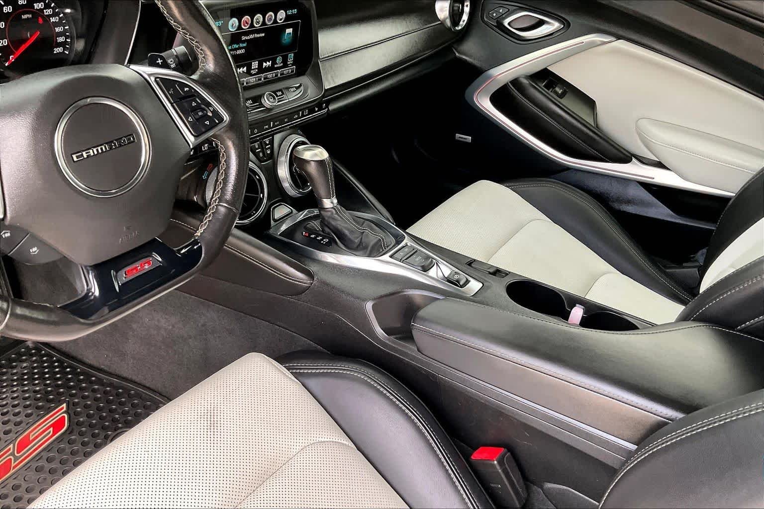 Used 2018 Arctic Blue Metallic Chevrolet 2SS image 13