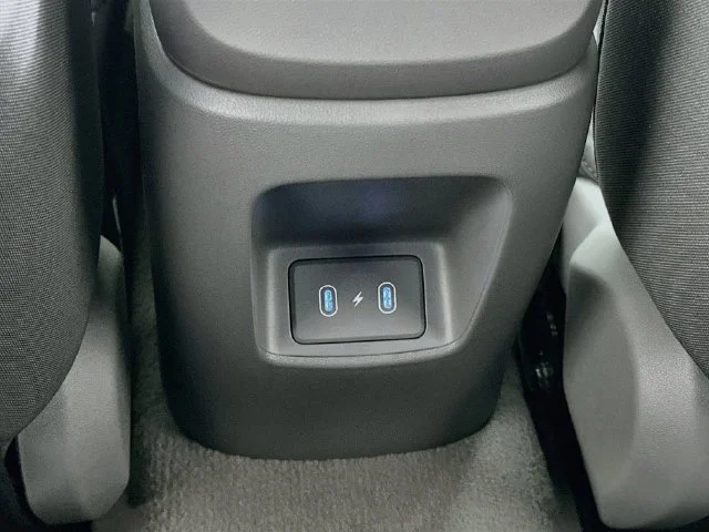 New 2026 Hyundai ELANTRA SE