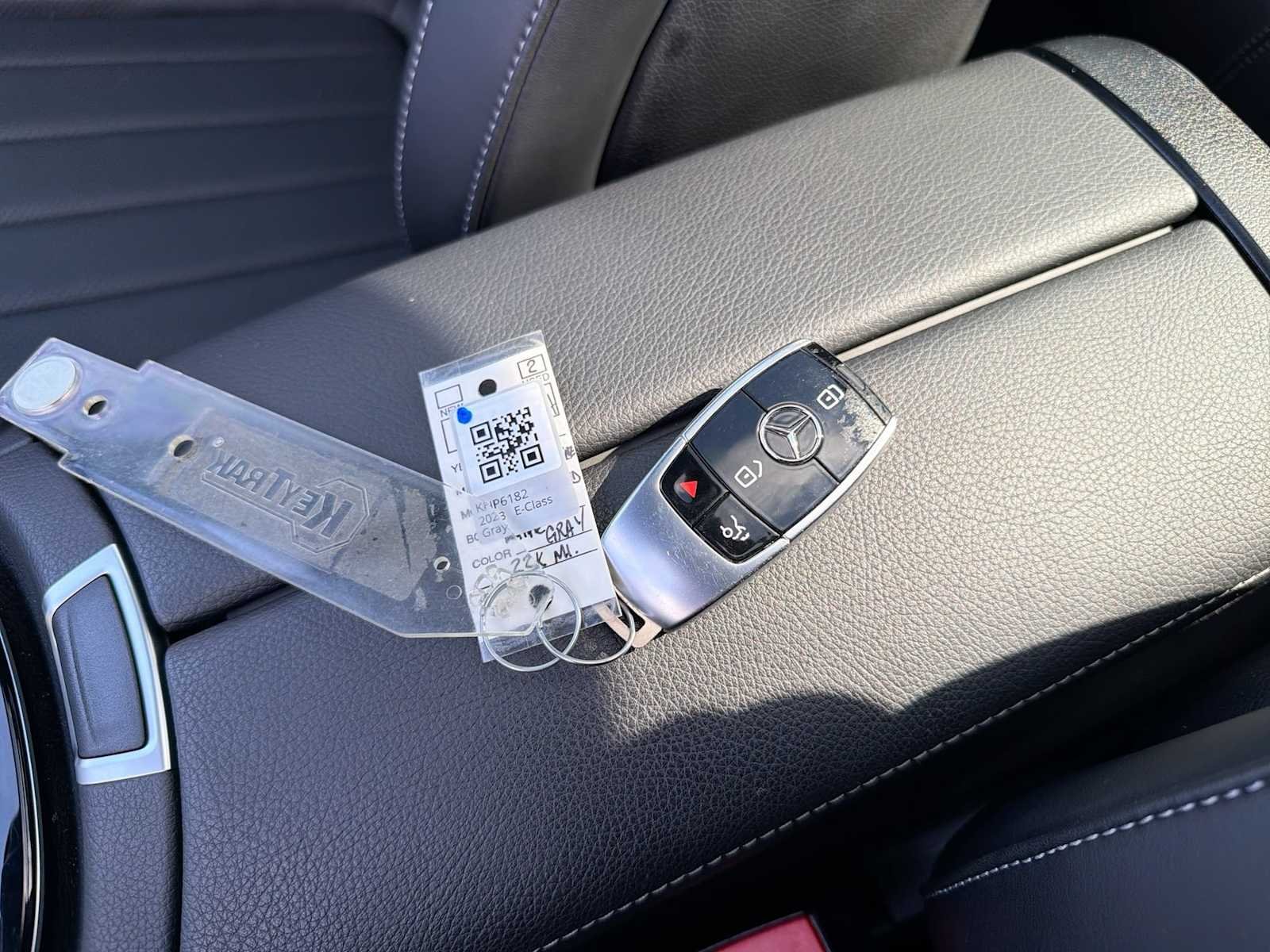 Used 2023 MANUFAKTUR Selenite Gray Magno Mercedes-Benz E 350 image 35