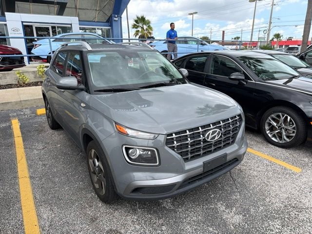 Used 2021 Galactic Gray Hyundai SEL image 3