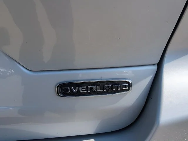 2022 Jeep Grand Cherokee Overland - Photo 8