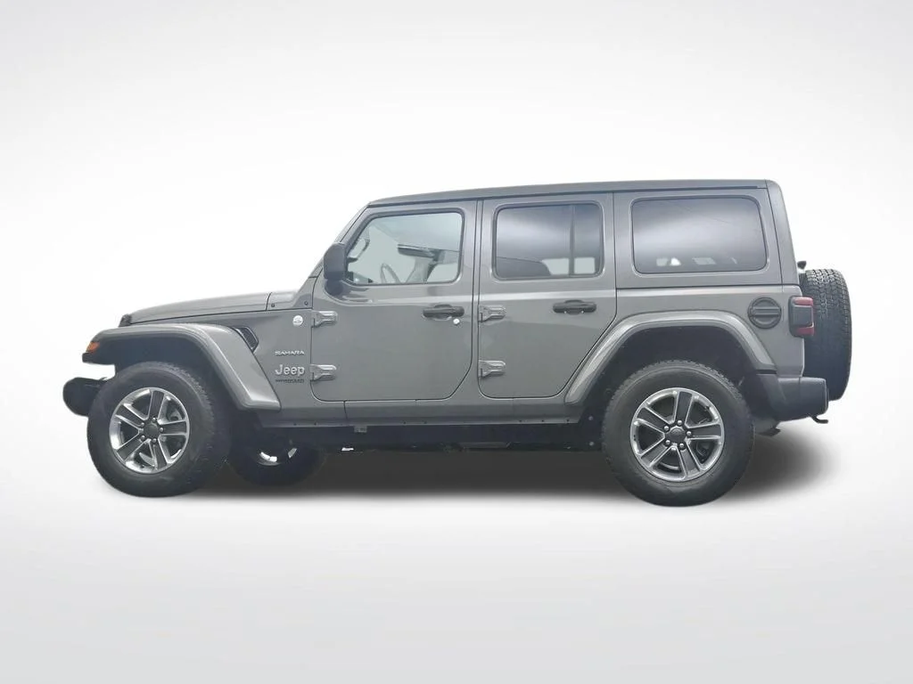 Used 2022 Gray Jeep Unlimited Sahara image 37