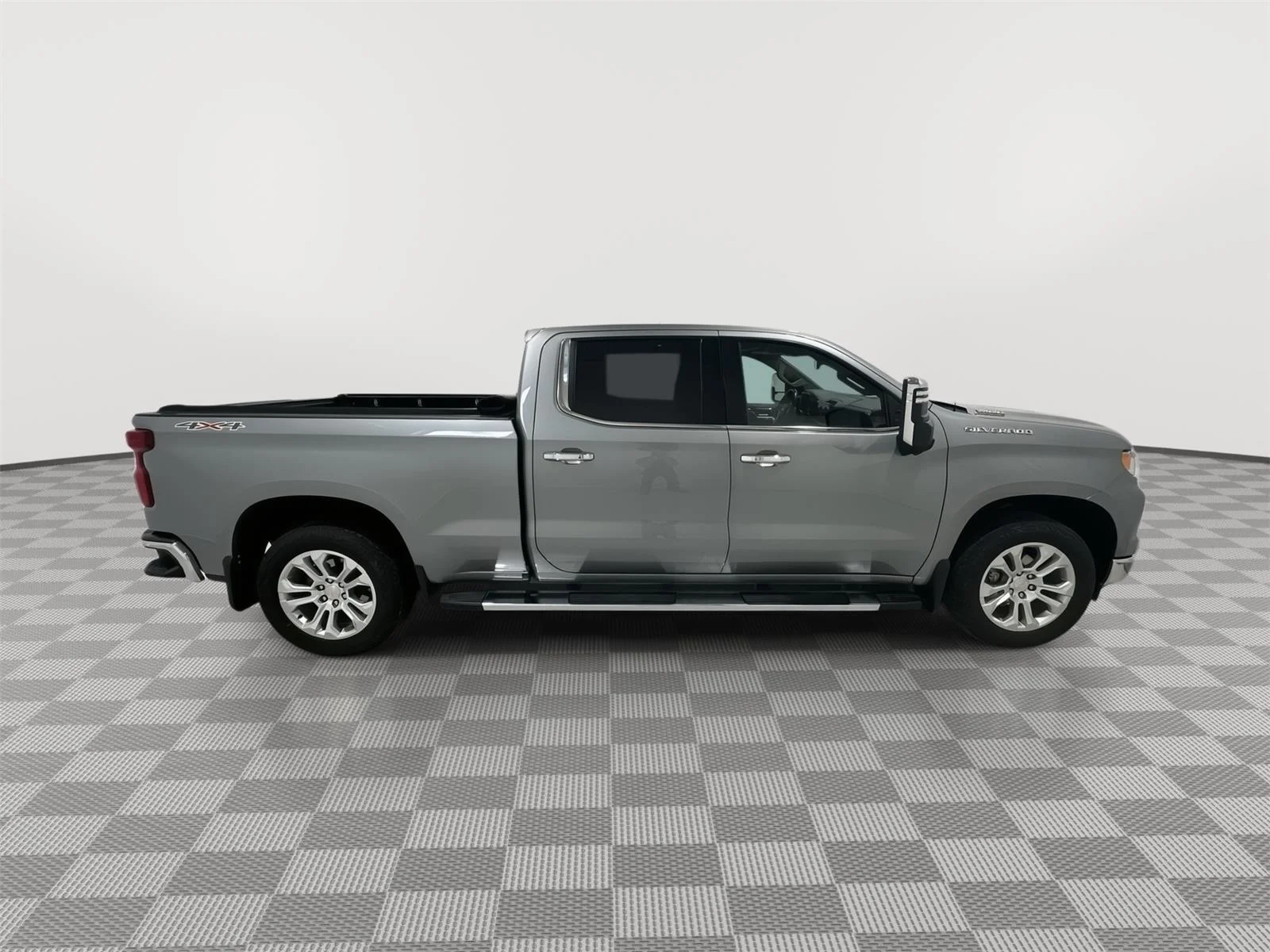 Used 2025 Sterling Gray Metallic Chevrolet LTZ image 6