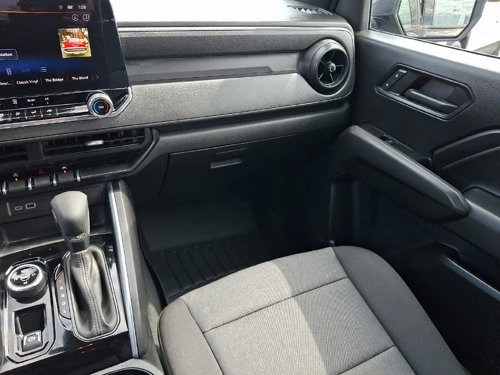 Used 2024 Black Chevrolet Trail Boss image 17
