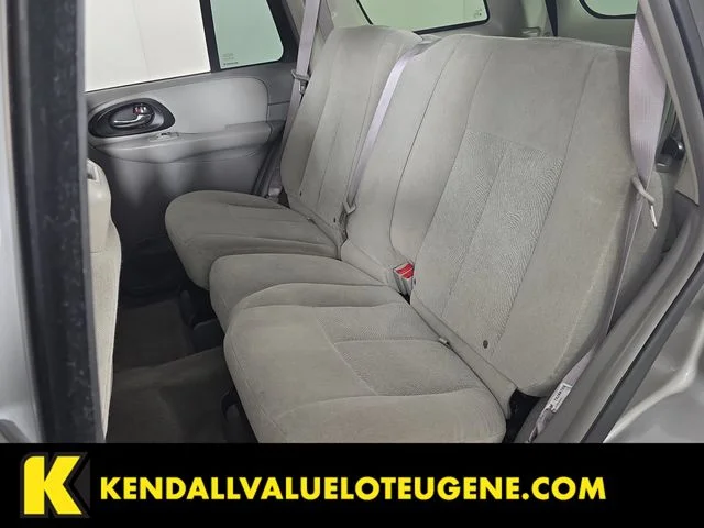 Used 2007 Gray Chevrolet LS image 23
