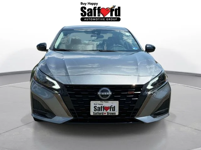 Used 2023 Gun Metallic Nissan 2.5 SR image 8