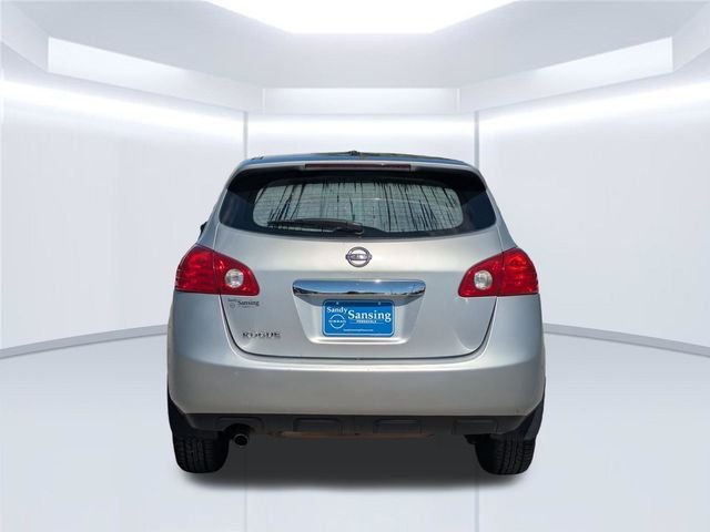 Used 2013 Silver Nissan S image 5