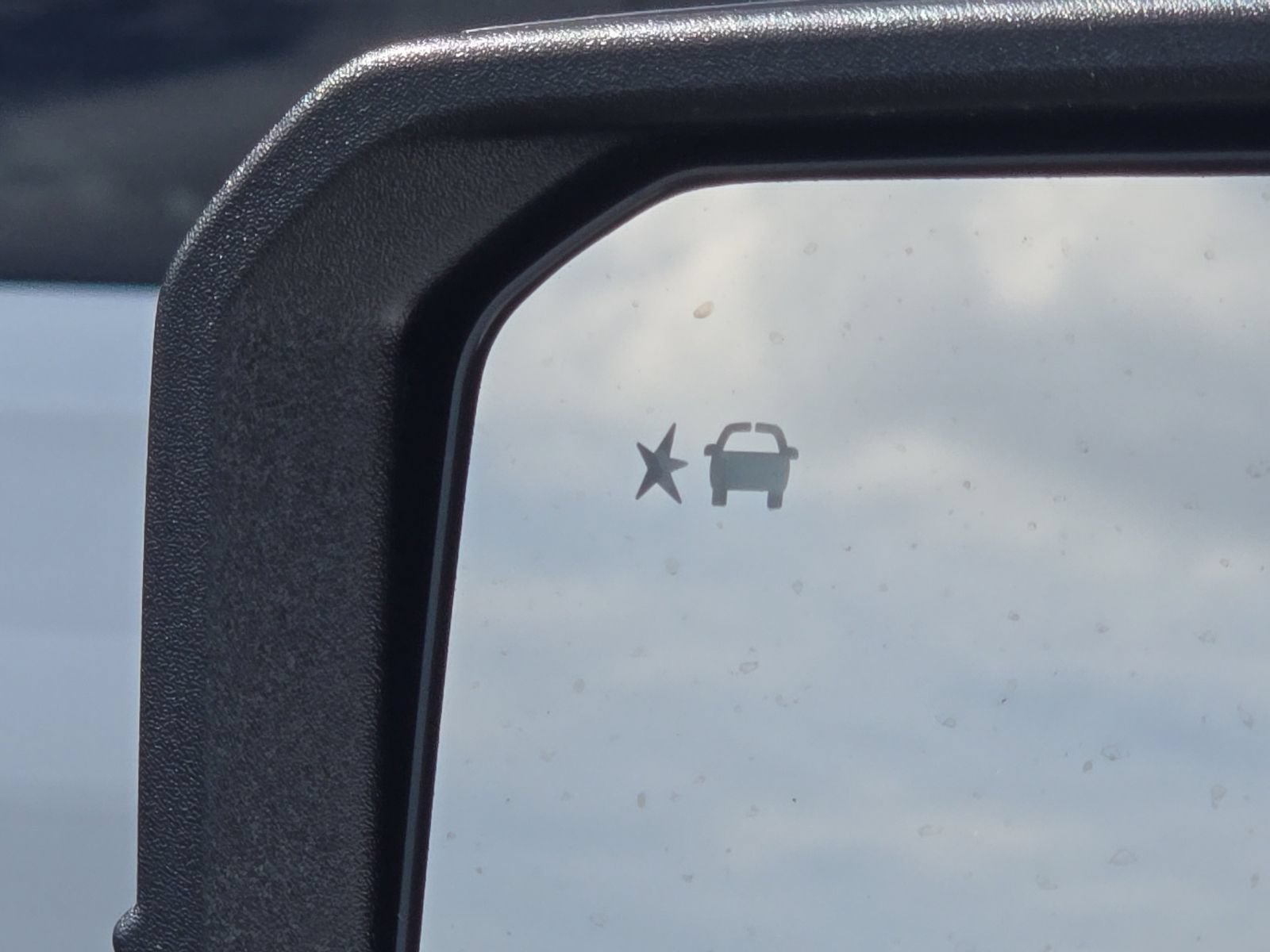 2026 GMC Canyon AT4X - Photo 30
