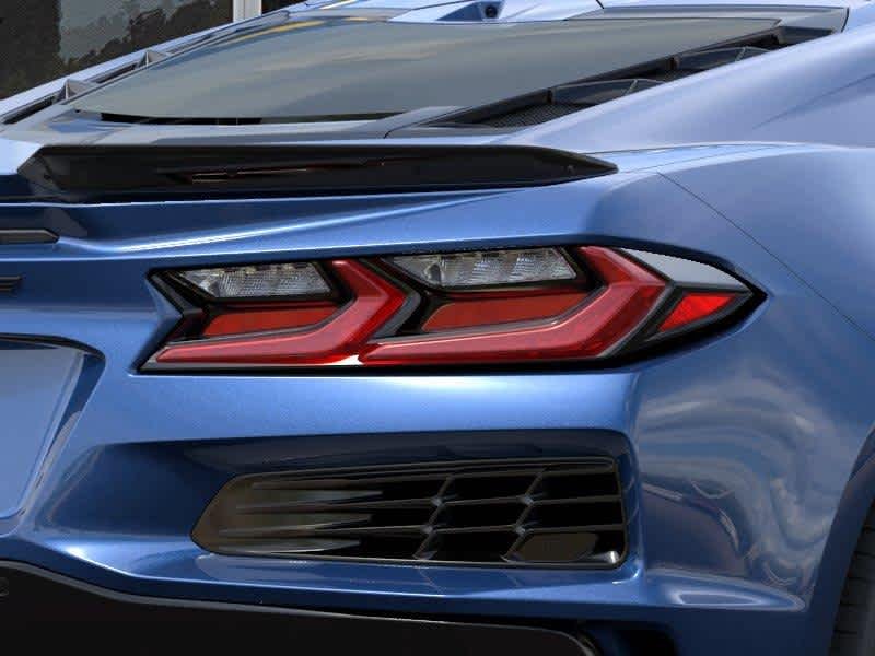 2027 Chevrolet Corvette 2LT - Photo 10