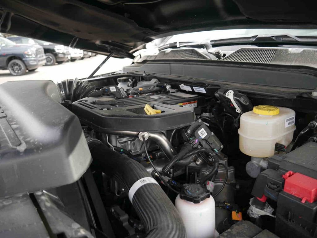 2026 RAM 2500 Tradesman/Black Express - Photo 13
