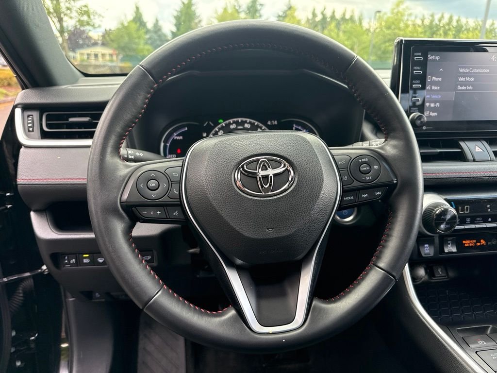 Used 2022 Midnight Black Metallic Toyota SE image 10