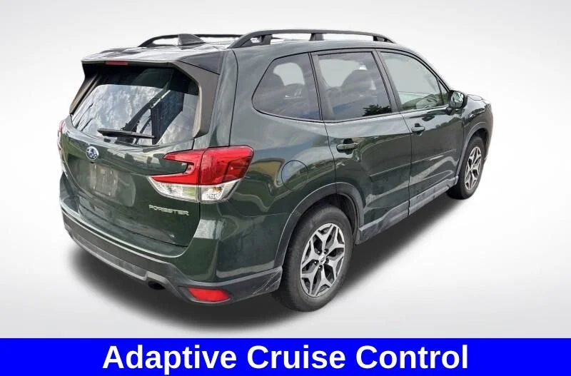 Used 2024 Green Subaru Premium image 5